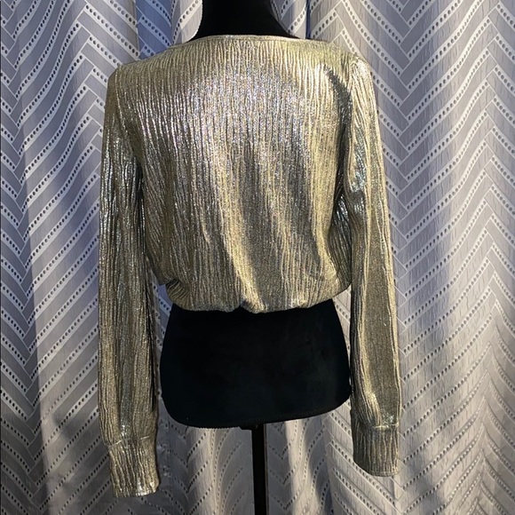 Gold blouse - Picture 5 of 5